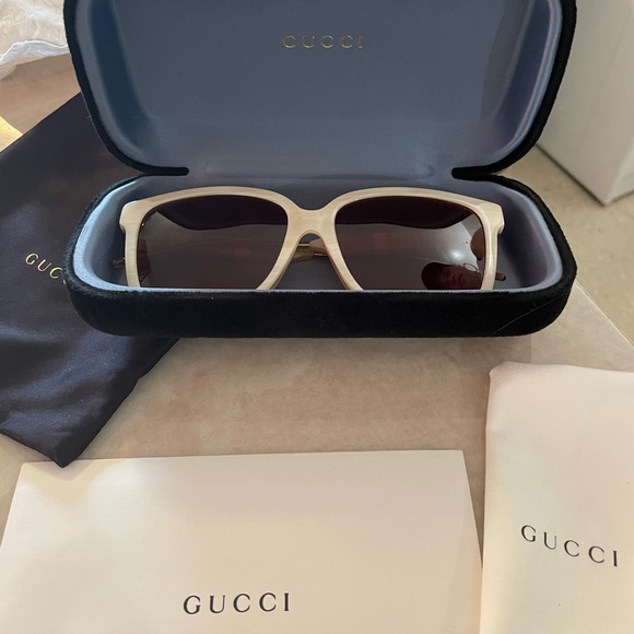 Gucci Sunglasses for Women - Nude/Gold - Picture 1 of 5